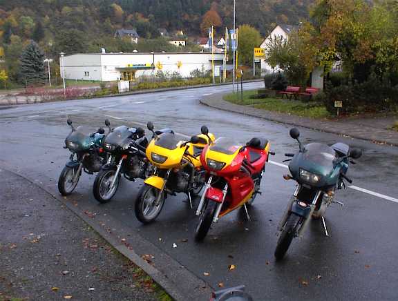 benjamin05.jpg (36384 bytes)