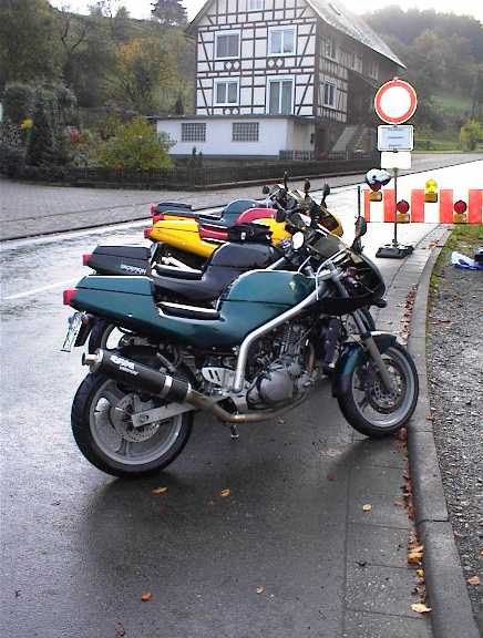 benjamin07.jpg (43117 bytes)