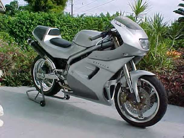 skorpionreplica.jpg (39776 bytes)