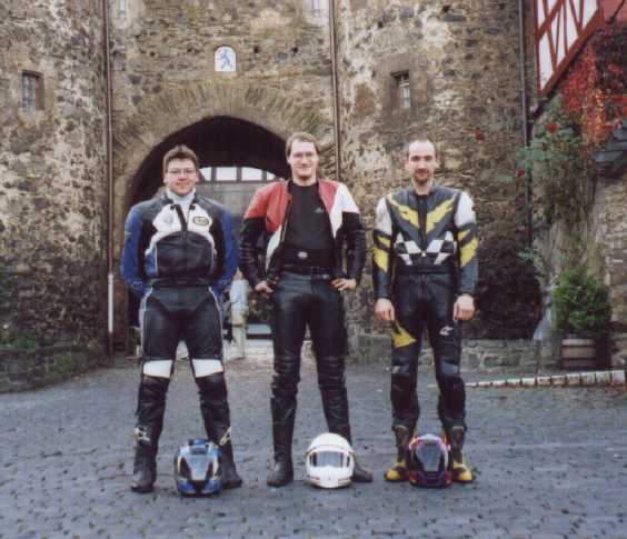 10.jpg (37342 bytes)