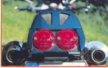 umbdetail.jpg (12163 bytes)